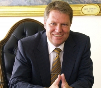 President Klaus Johannis komt naar Nederland